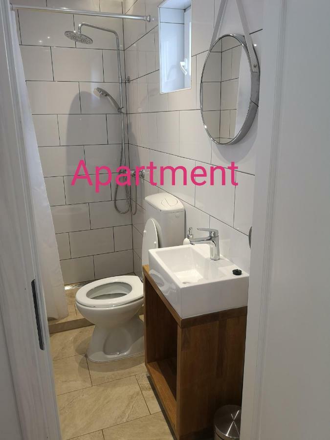 Apartments Romy พูลา ภายนอก รูปภาพ